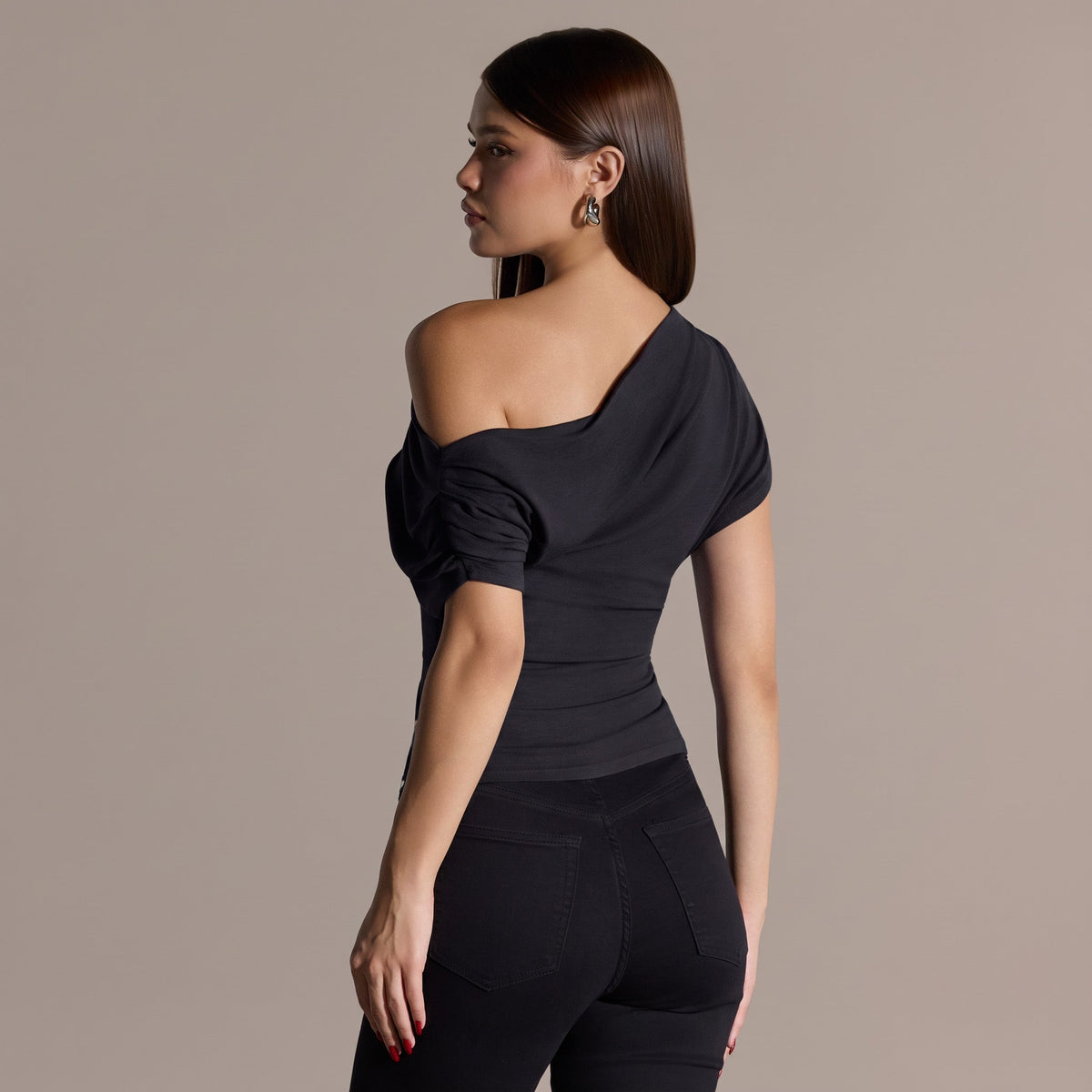 Off shoulder Fitted Top - shopaleena