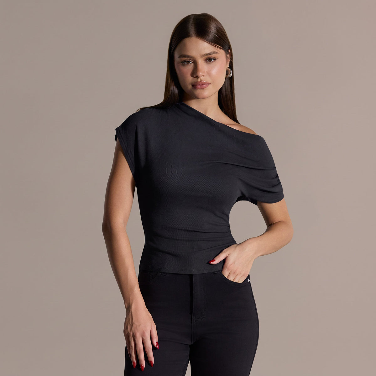 Off shoulder Fitted Top - shopaleena