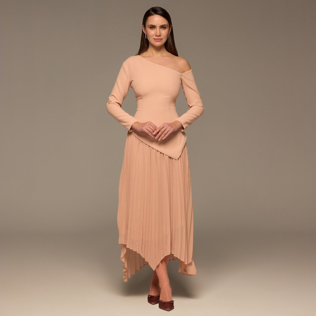 One-shoulder Crepe Dress With Pleated Skirt - shopaleena