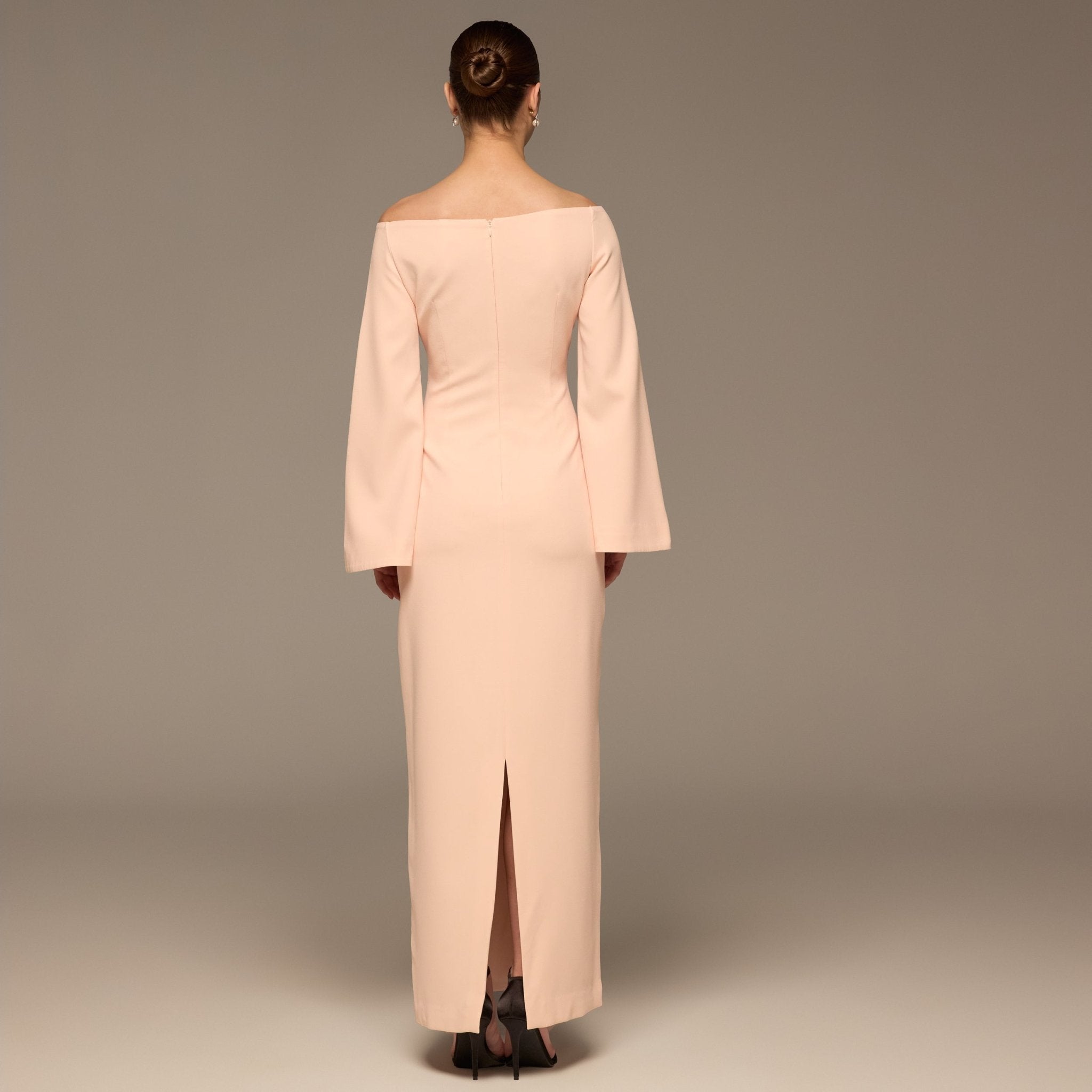 Pink Wide V Neck Crepe Maxi Dress - shopaleena