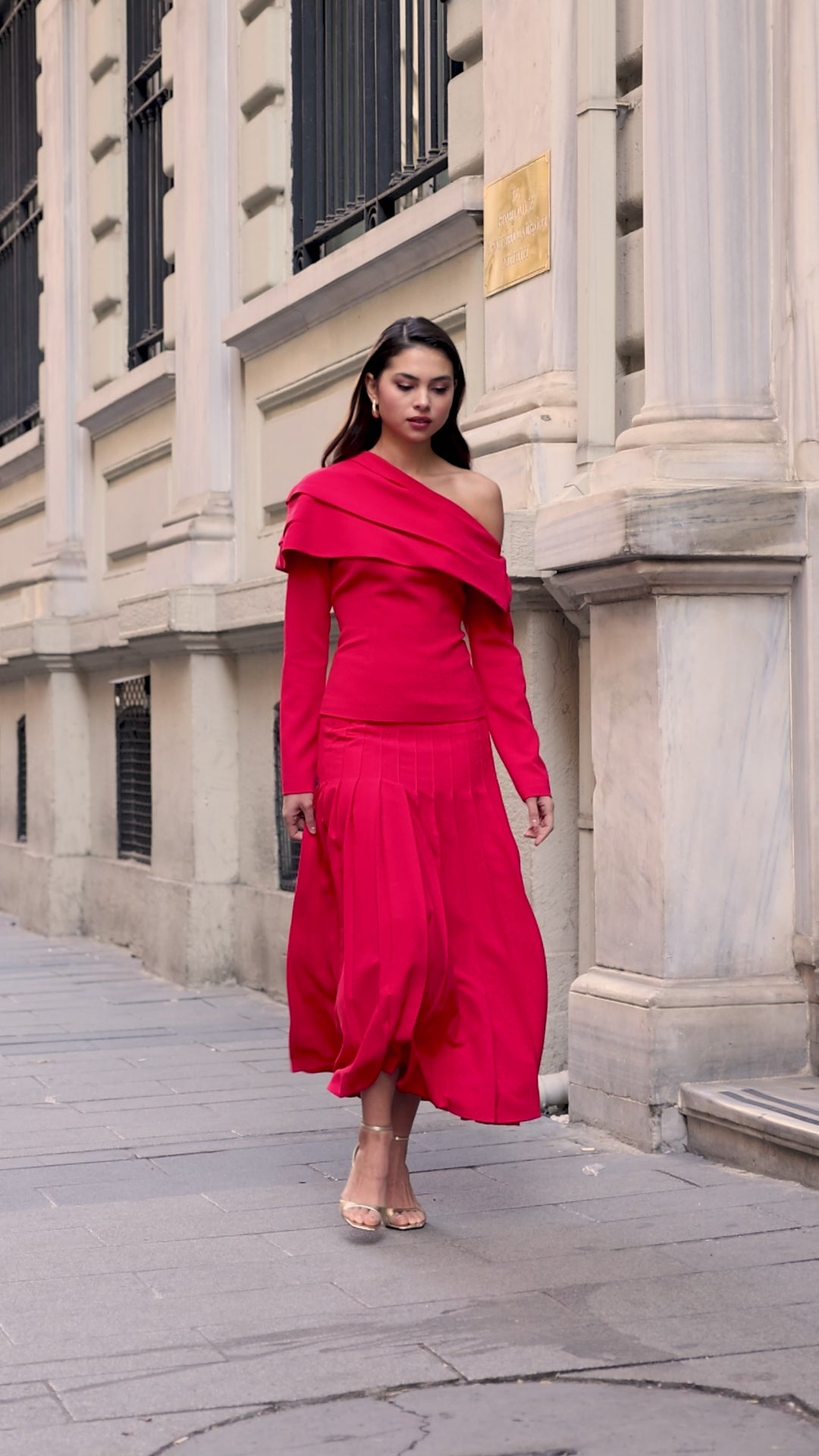Dropped Shoulder Long Sleeve Top – shopaleena