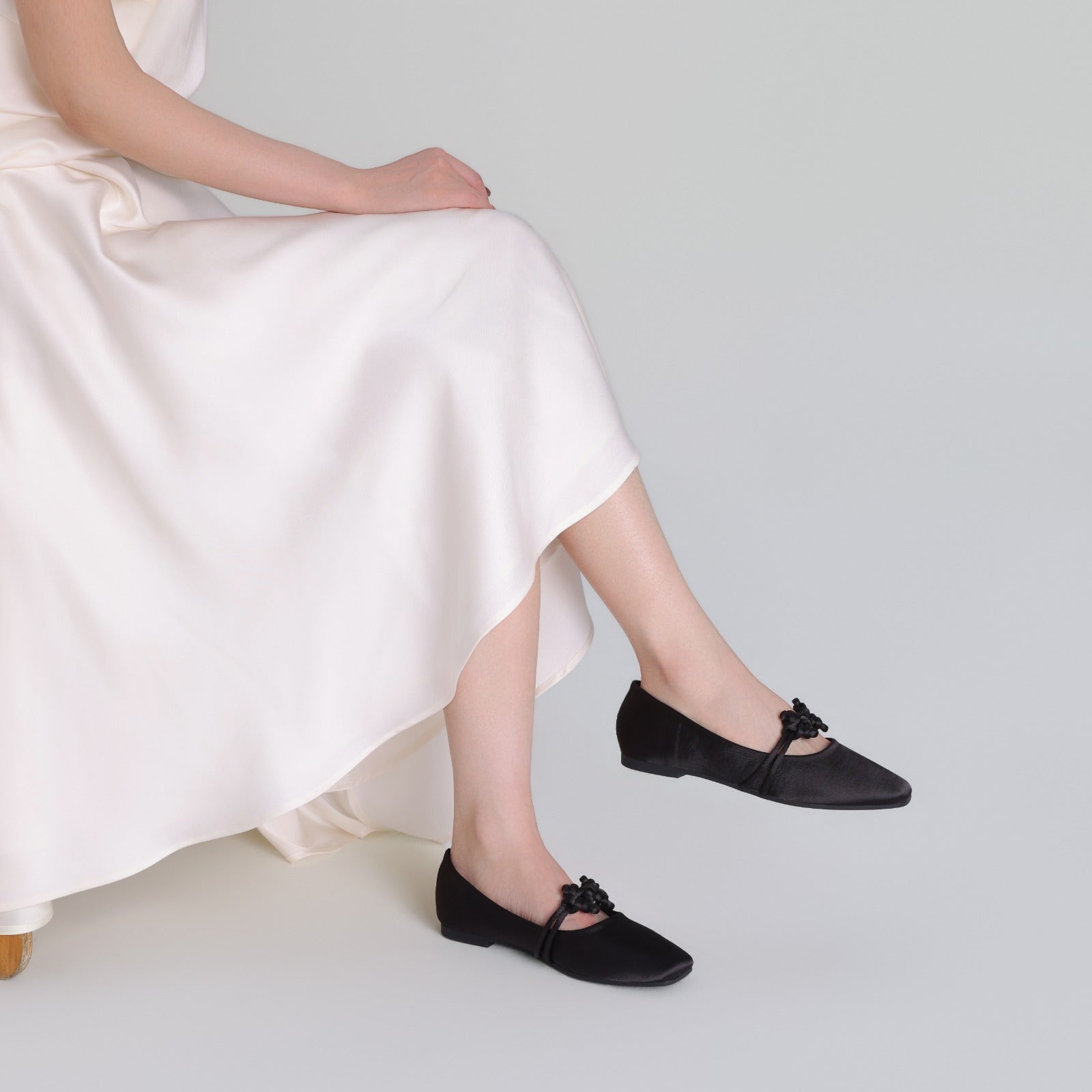 Satin Knot Flats - shopaleena