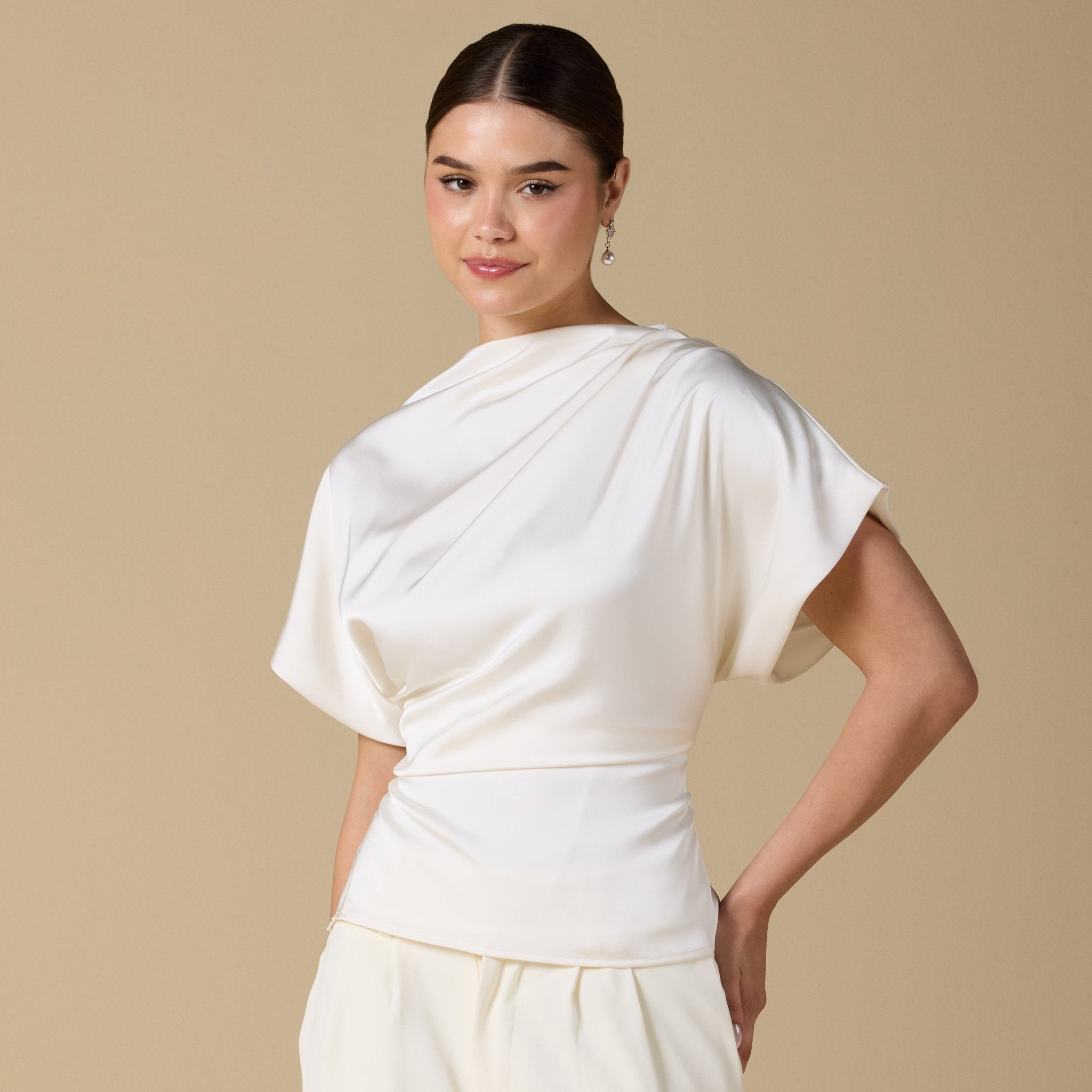 Short Sleeve Dropped Satin Top - shopaleena