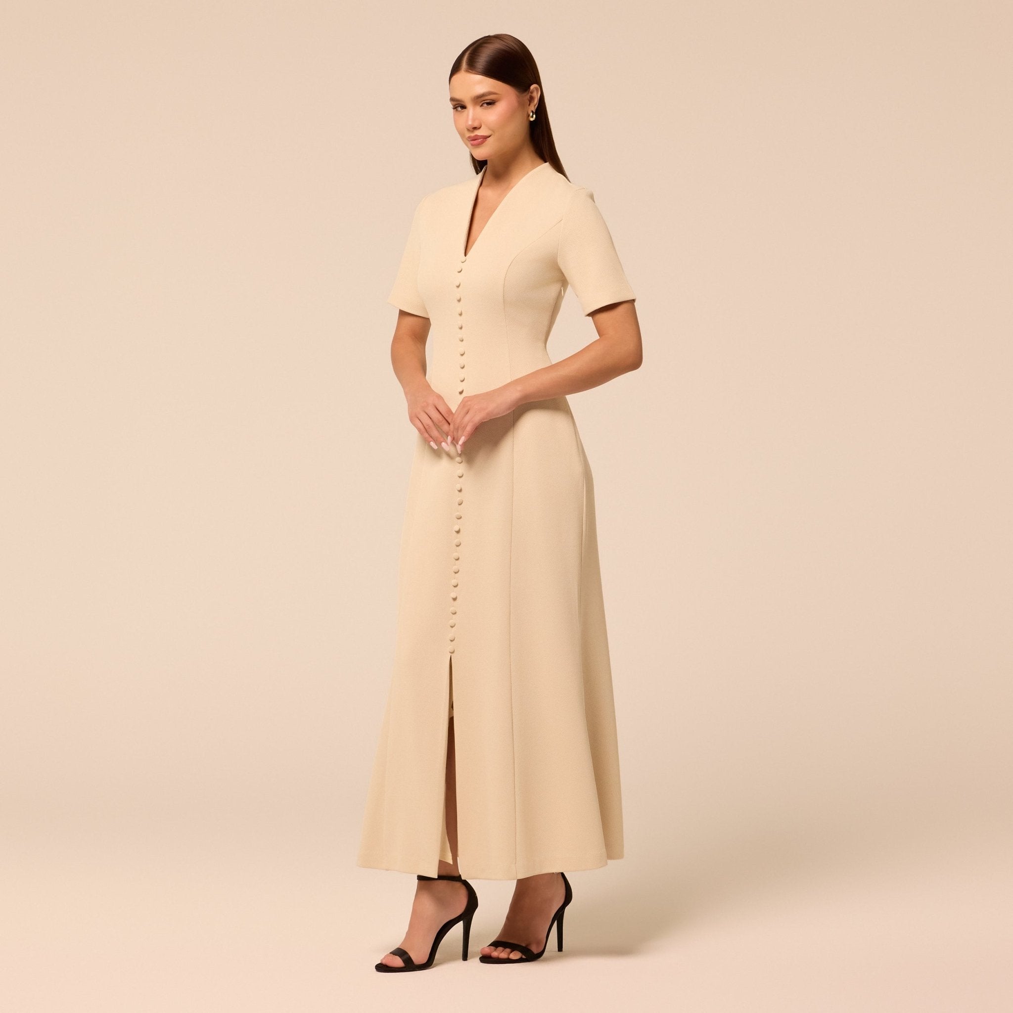 Short Sleeve V Neck Knit Maxi Dress - shopaleena