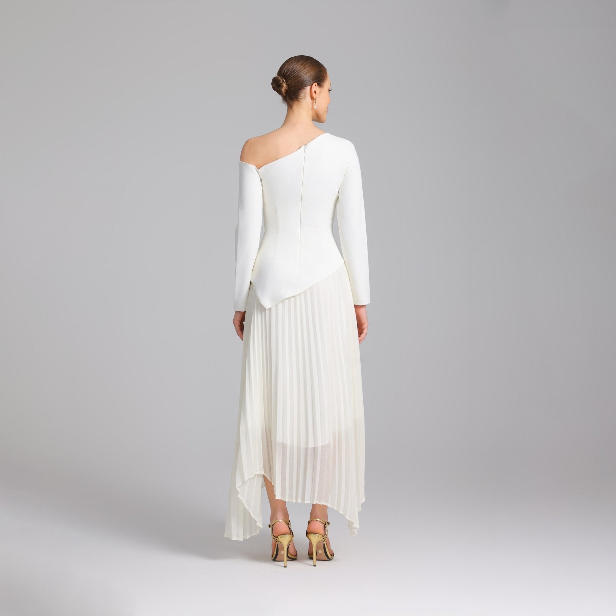 White One - shoulder Crepe Dress With Pleated Skirt - shopaleena