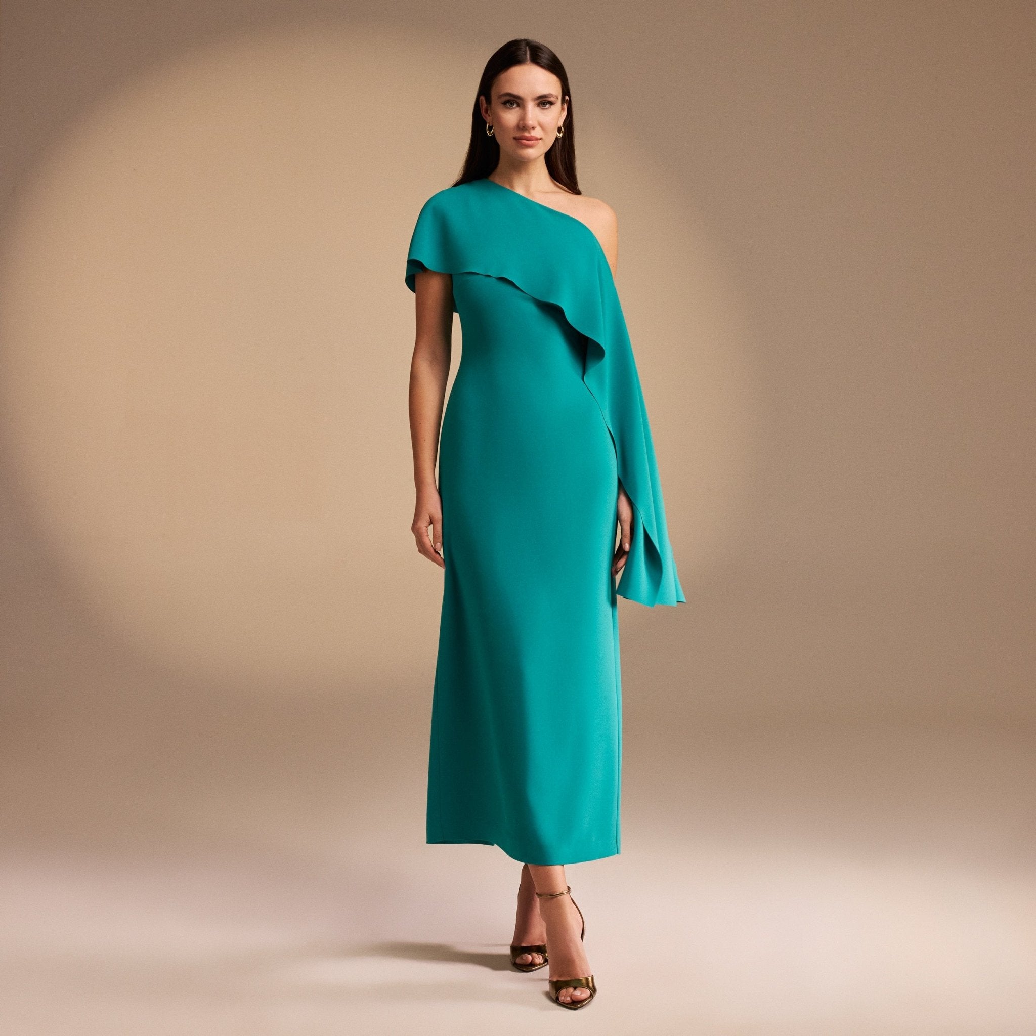 Bare Shoulder Crepe Maxi Dress - shopaleena