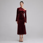 Bare shoulder velvet midi dress - shopaleena