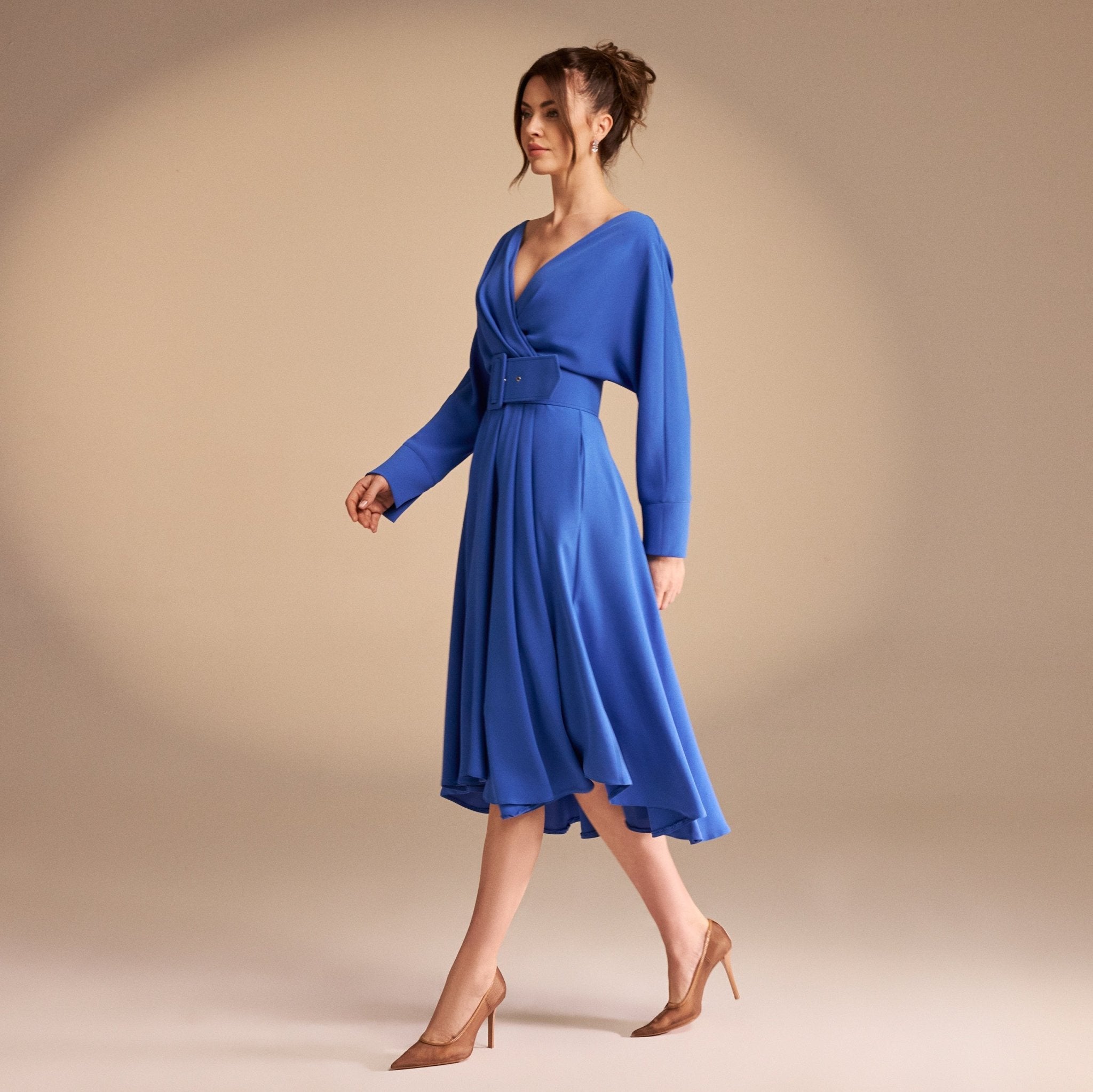 V-Neck Long Sleeve Midi Dress - shopaleena